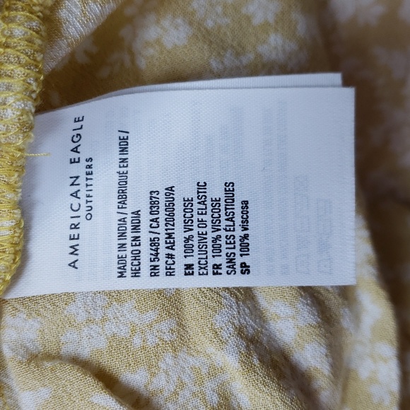 American Eagle Yellow and White Floral Boho Blouse, Size Medium - Picture 6 of 7